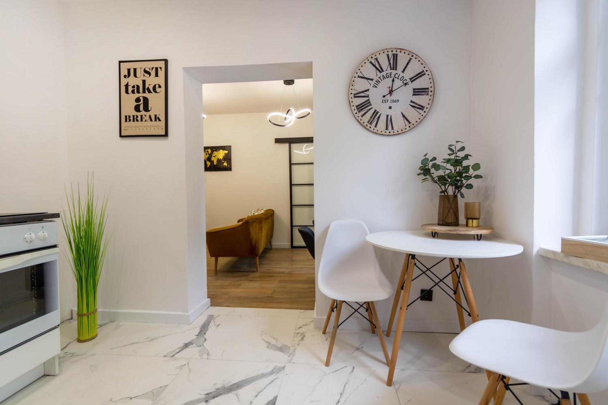 Klimatyczny Apartament Wroclawska Apartment Bytom Bagian luar foto